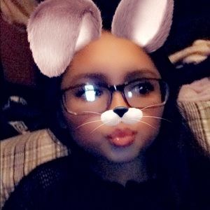 Meet your Posher, Ximena